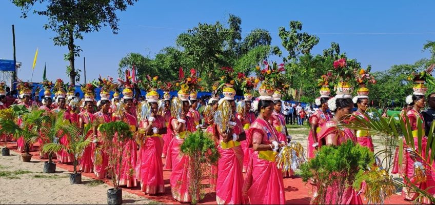 India: la festa per la chiesa di Kharubanga