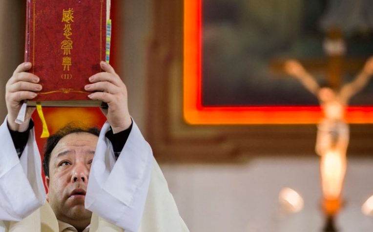 Cristiani in Cina, tra passato e presente