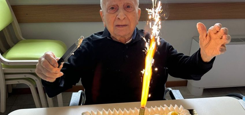 Auguri a padre Lazzarotto per i suoi 99 anni