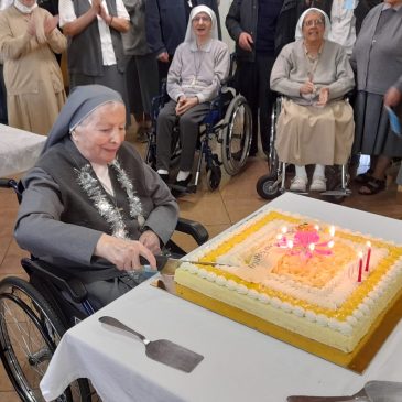 Missionarie dell’Immacolata, i 100 anni di suor Franca Nava